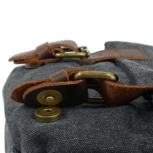 Load image into Gallery viewer, One-shoulder retro camera bag waterproof camera bag