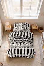 Load image into Gallery viewer, Black and White Single Fan Duvet Cover Set - Cotton Soft Texture