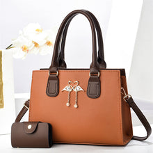 Load image into Gallery viewer, Women's High-Capacity Cross Body Bag