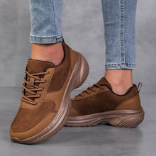 Load image into Gallery viewer, Women's Widened And Heightened Thermal Shoes