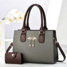 Load image into Gallery viewer, Women's High-Capacity Cross Body Bag