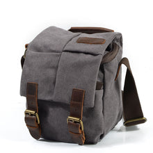 Load image into Gallery viewer, One-shoulder retro camera bag waterproof camera bag